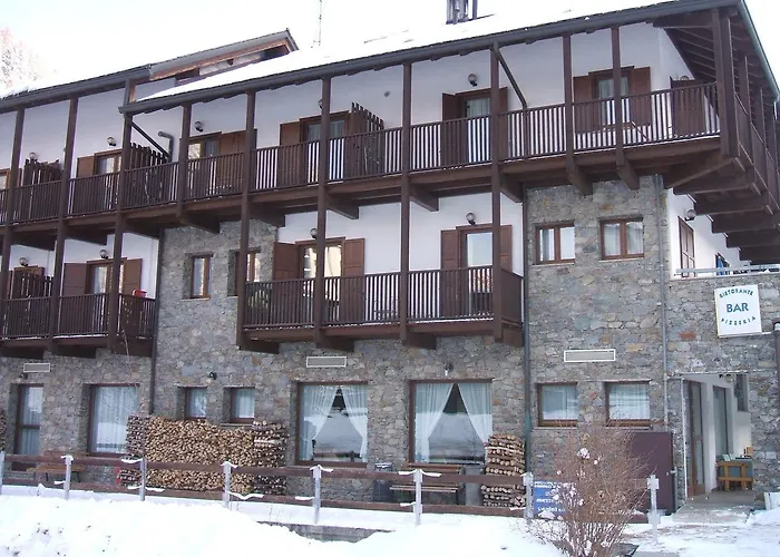 Apartmanhotel Stofol 3*